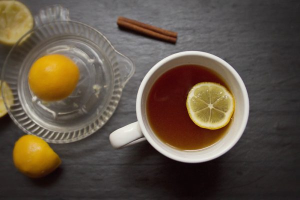 Cinnamon lemon detox water