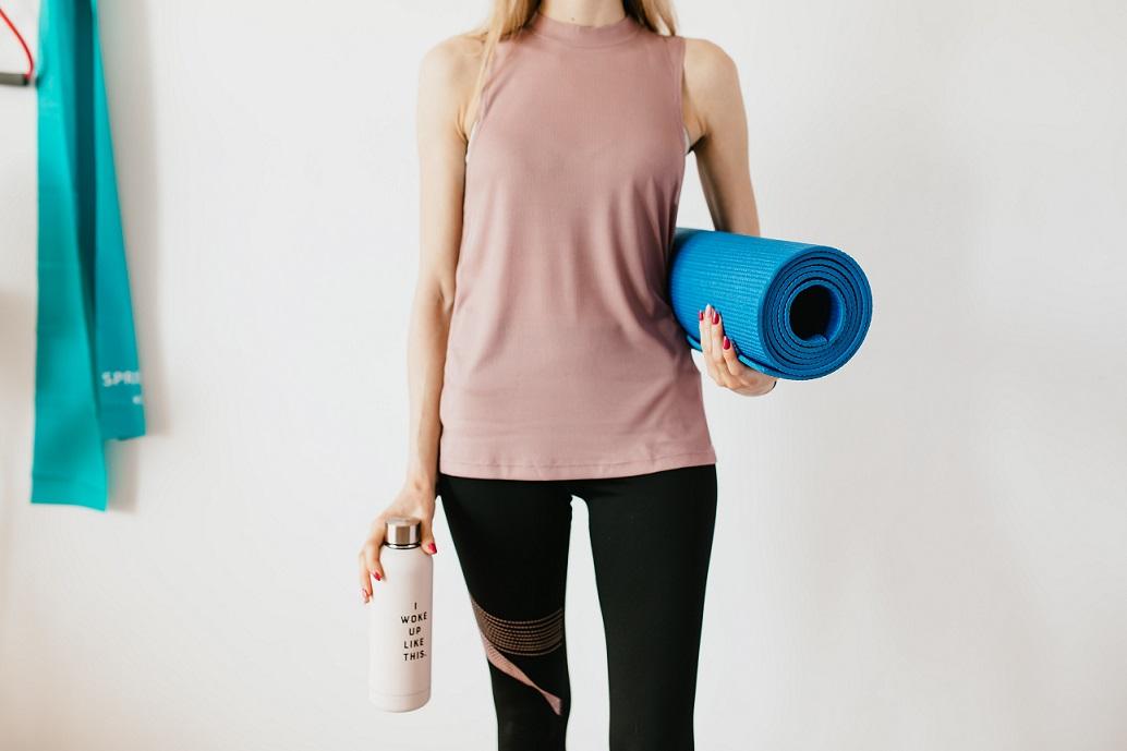 14 Pilates Exercises That'll Work Your Core From Every Angle 16 Best Pilates Exercises to Strengthen Your Core