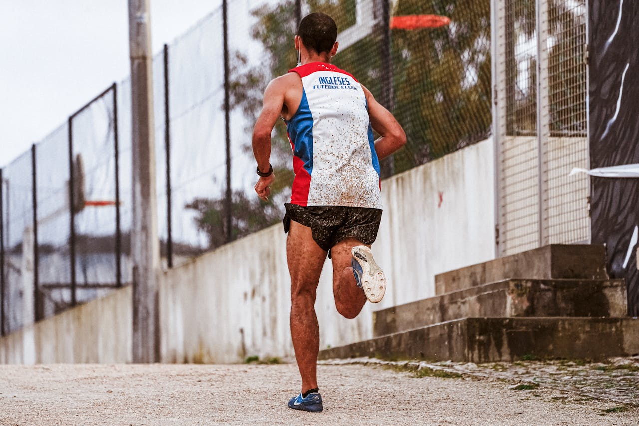 What Is a Fartlek Run? The Underrated Speed Workout You Need