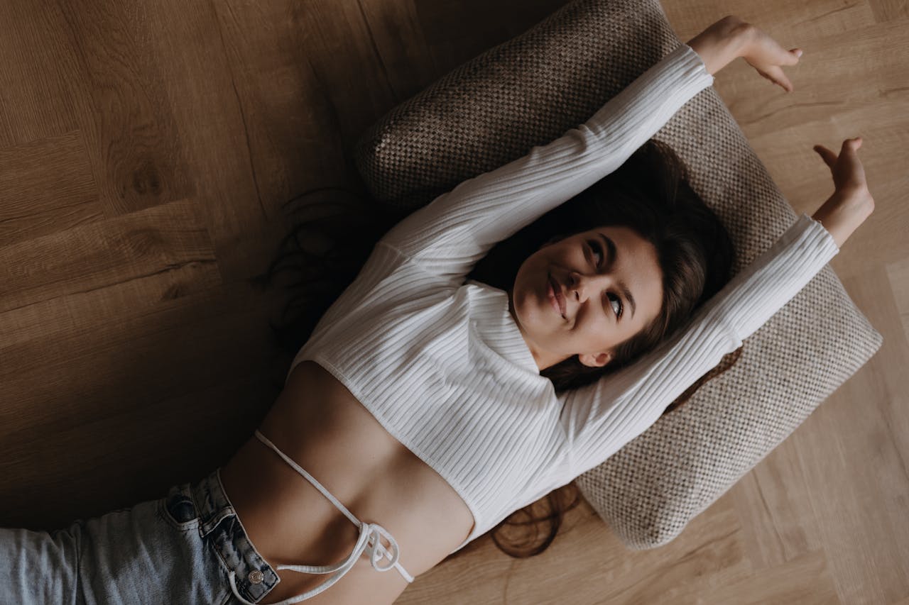 The Simple 10-Minute Habit That Melts Fat While You Sleep